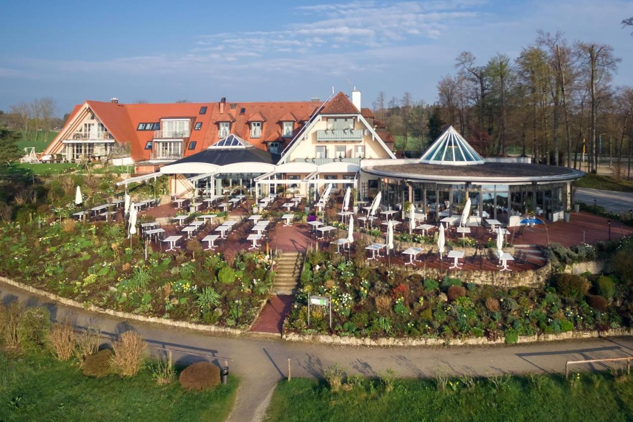 Hotel "Malerwinkel" Gmbh Seeon-Seebruck Zimmer foto