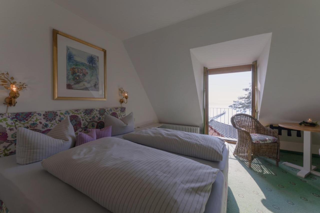 Hotel "Malerwinkel" Gmbh Seeon-Seebruck Zimmer foto